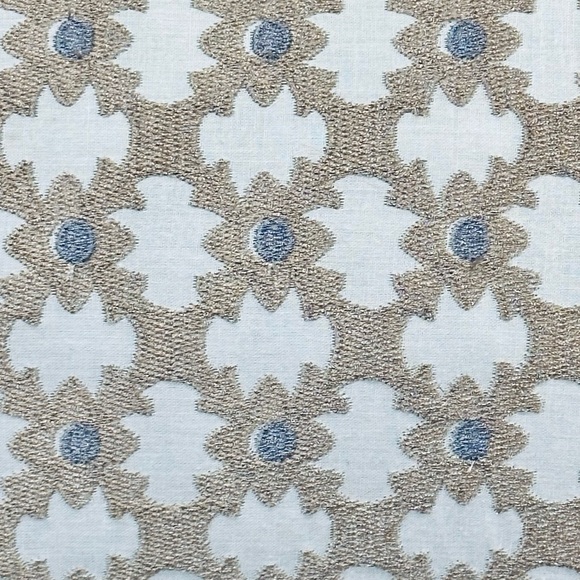 🌟HP🌟NWOT Tan & Cream Cotton Embroidered Oblong Boudoir Pillow - Picture 4 of 4